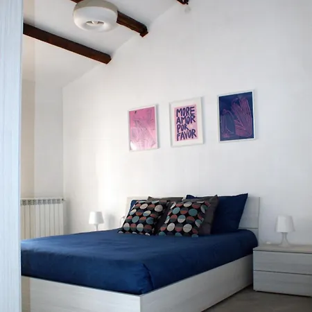 Marcondirondirondello Apartment
